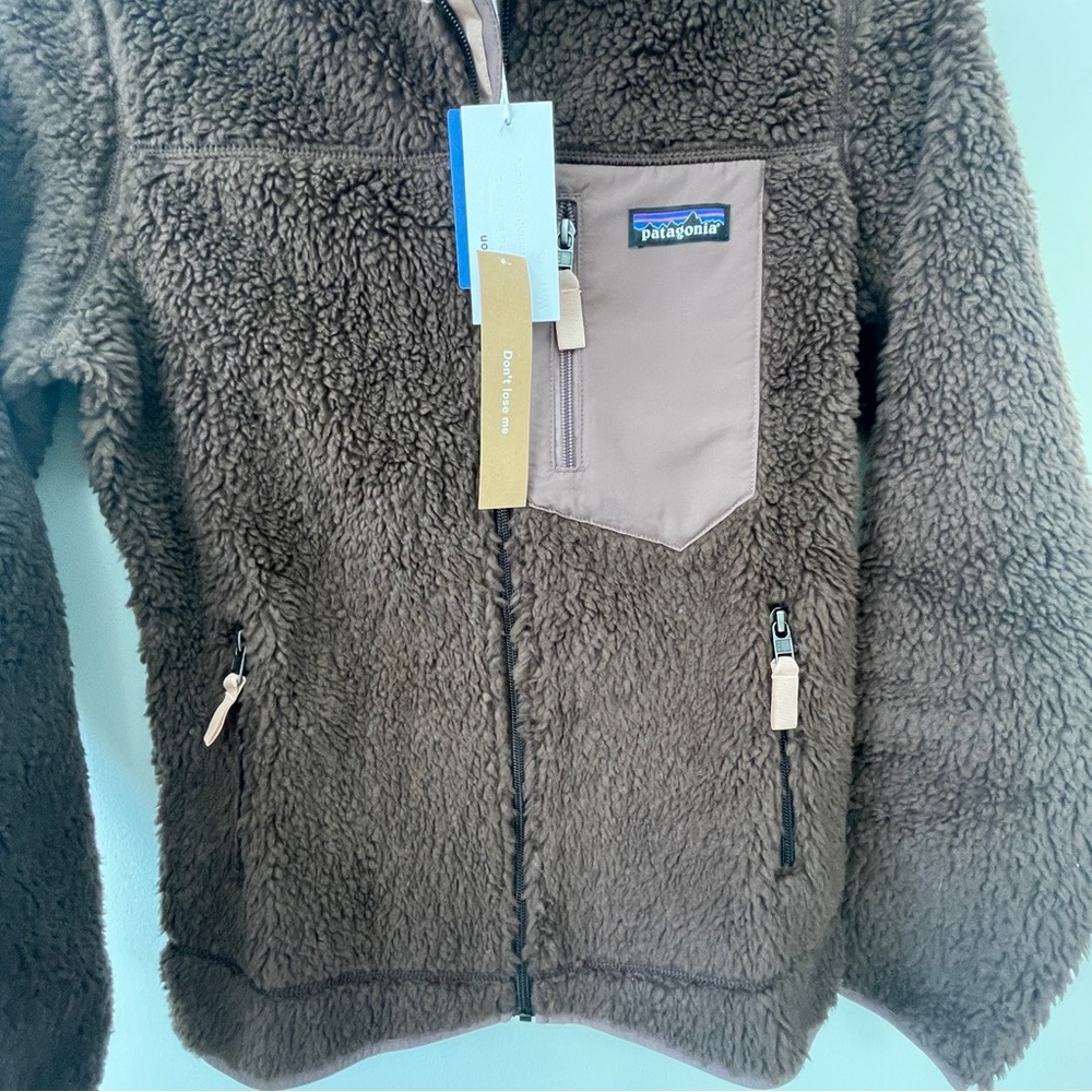 NWT Patagonia Women's Classic Retro-X Fleece Jacket in a brown colorway XS - Picture 4 of 9